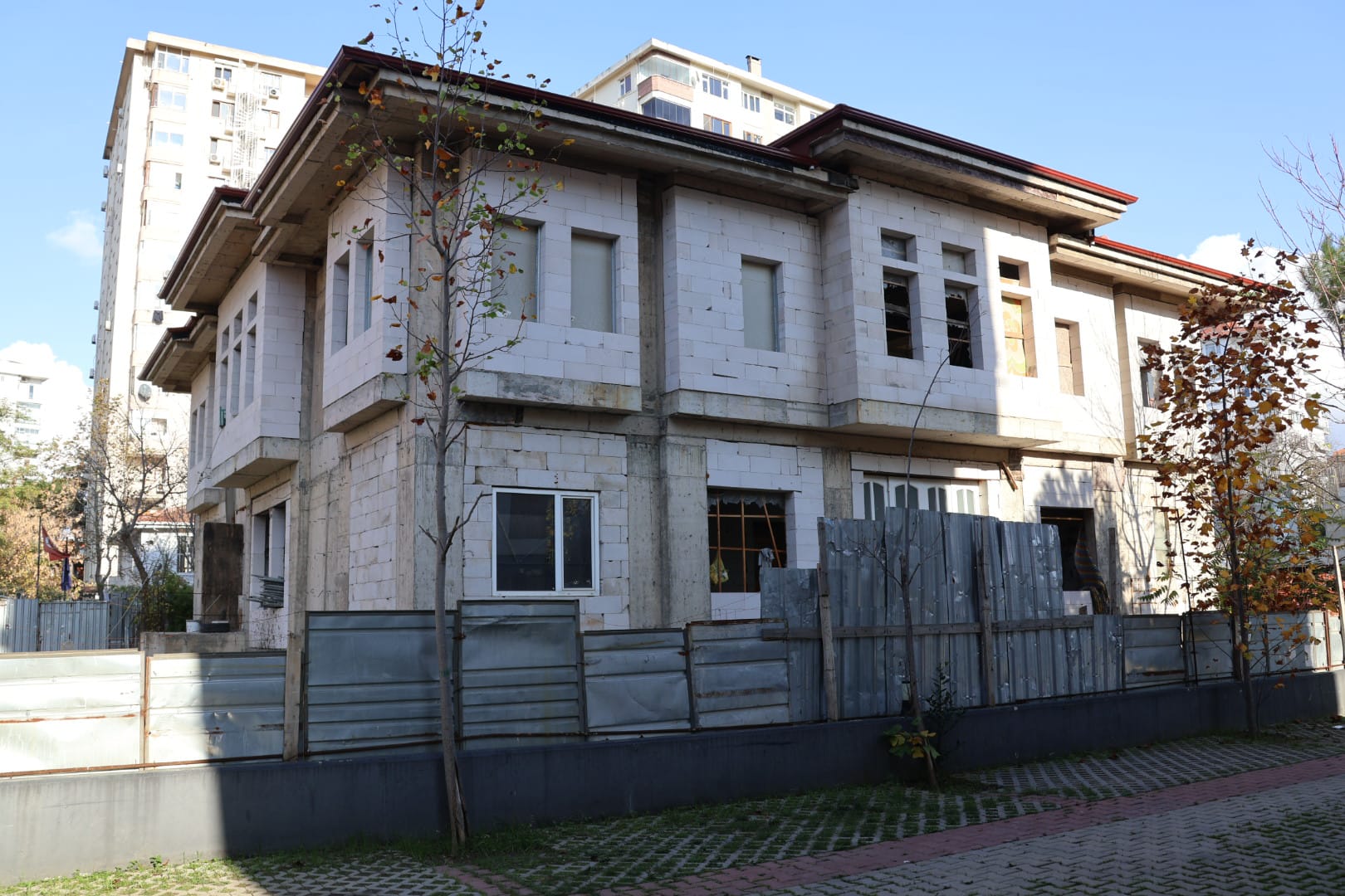 Feneryolu sakinleri aile sağlığı merkezi istiyor